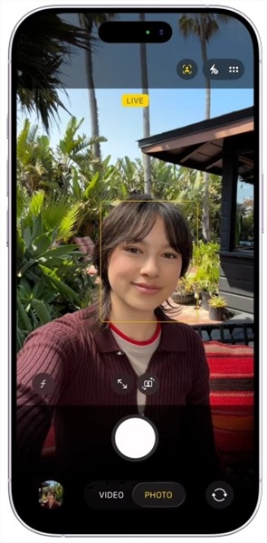 iPhone 17　フロントカメラ画像　1人撮影