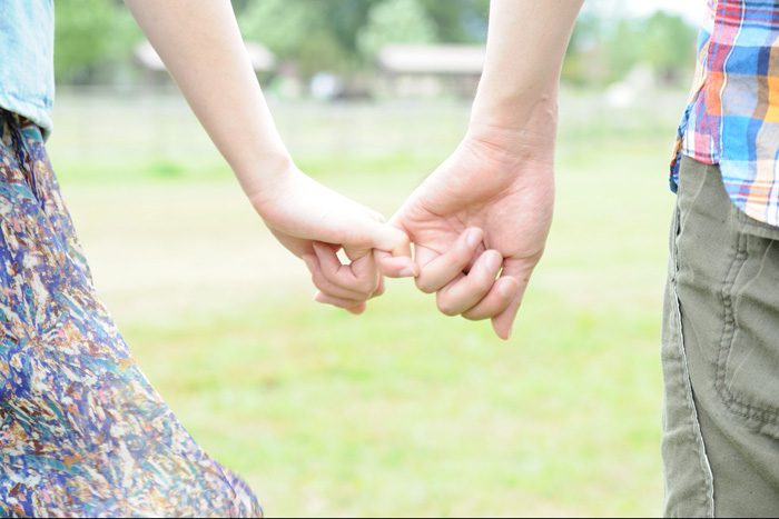 スリーセット理論を使って強い絆で結ばれたカップル