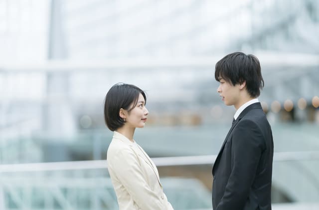 初対面の男女