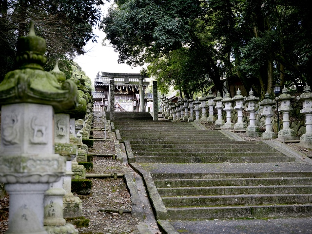 冠纓神社