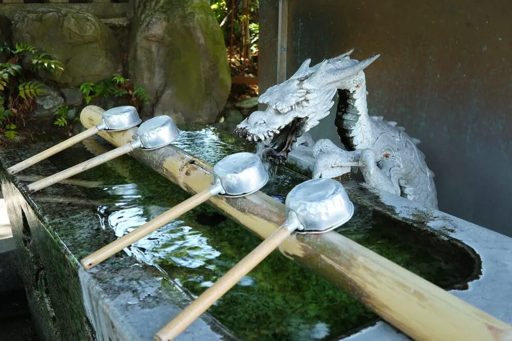 高牟神社の手水舎