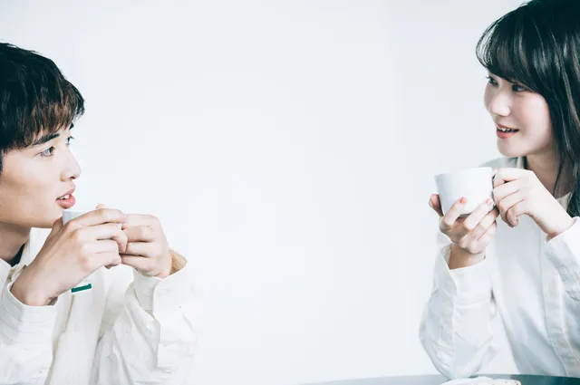 デートする男女